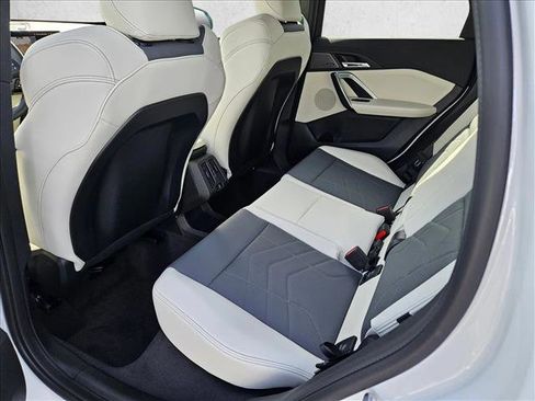 New 2026 BMW X1 xDrive28i image 15