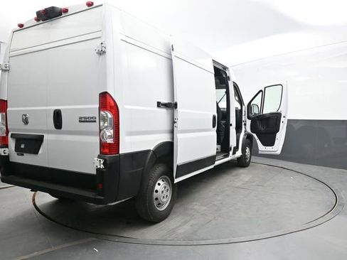 Used 2023 RAM ProMaster 2500 FWD image 43