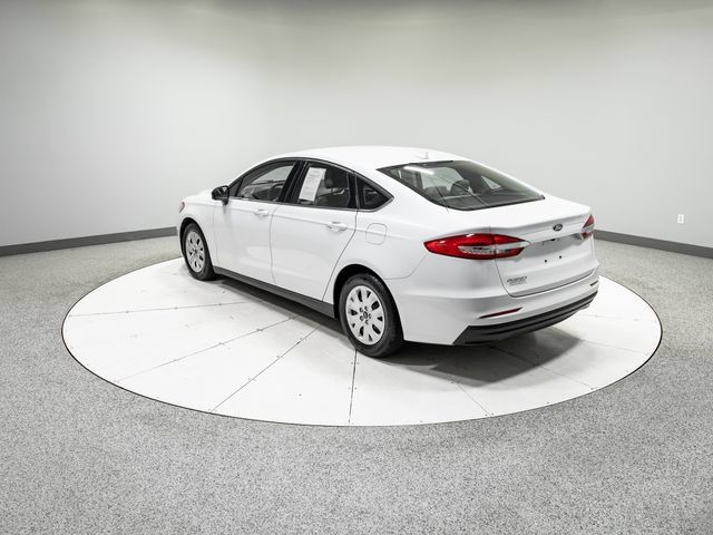 Used 2020 Ford Fusion S FWD image 28