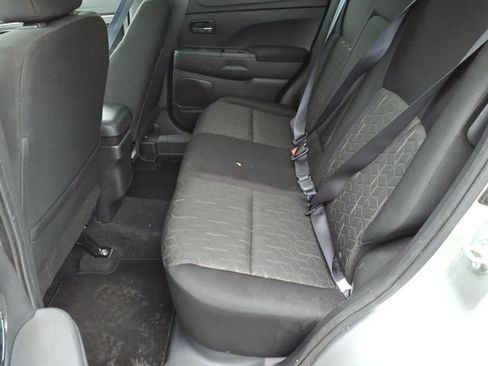 Used 2024 Mitsubishi Outlander Sport ES AWD/4WD image 17