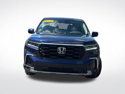 Used 2025 Honda Pilot EX-L image 2