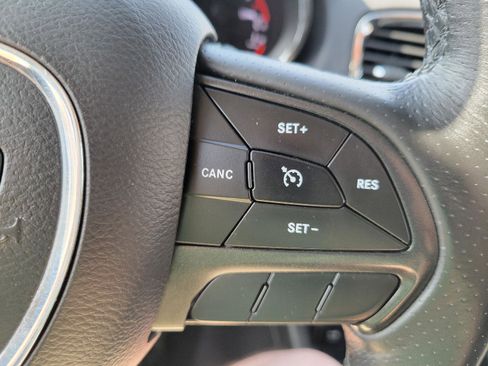 Used 2018 Dodge Durango SXT w/ Quick Order Package 2BB AWD/4WD image 17