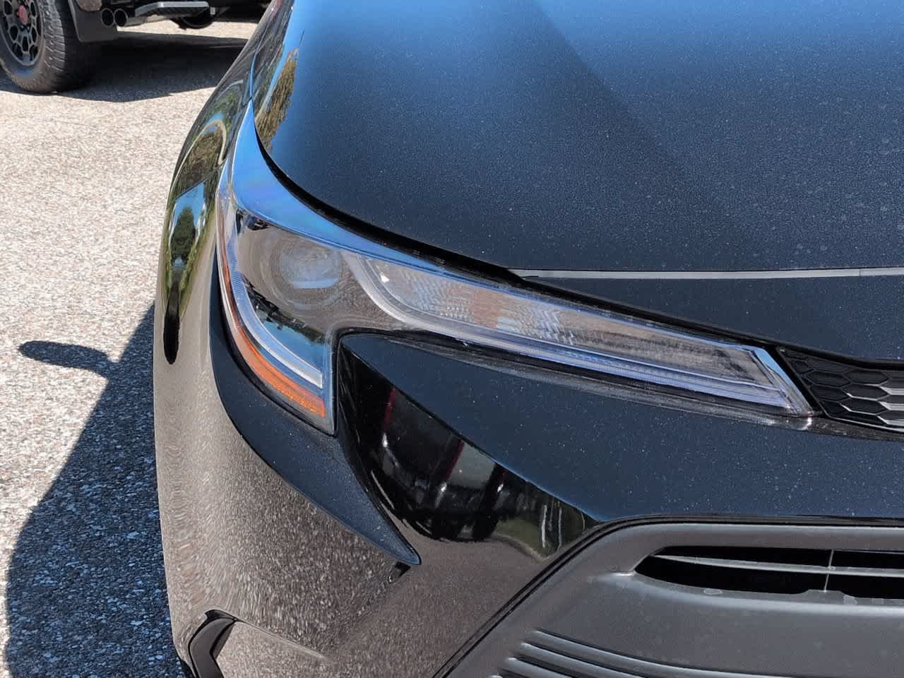 New 2027 Toyota Corolla LE FWD image 10