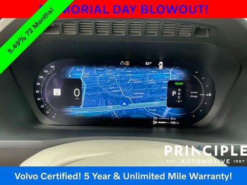 Certified 2024 Volvo XC90 T8 Plus w/ Protection Package Premier AWD/4WD image 18