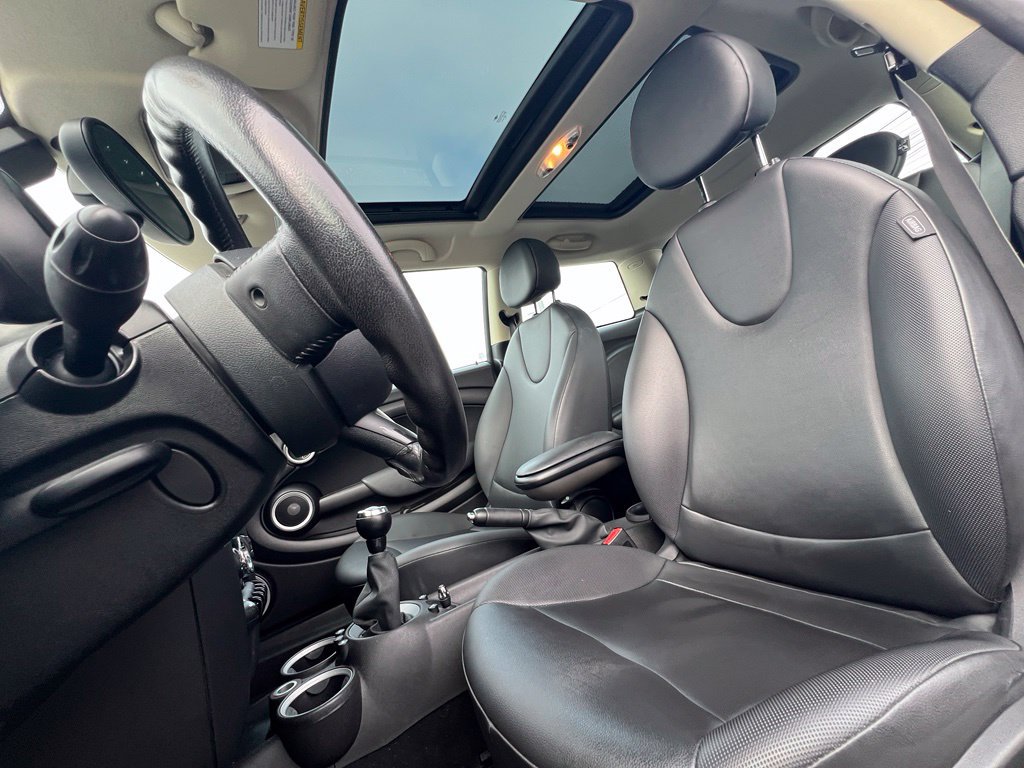 Used 2013 MINI Cooper Hardtop FWD image 11