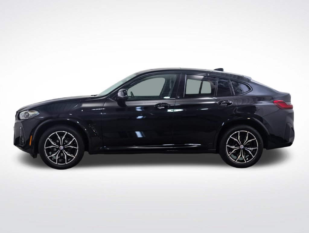 Certified 2023 BMW X4 M40i w/ Premium Package AWD/4WD image 2