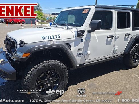 Used 2024 Jeep Wrangler Unlimited AWD/4WD image 1