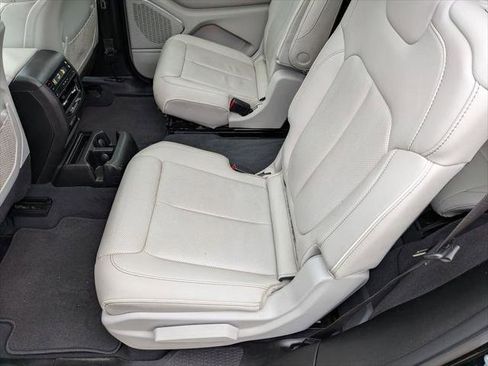 Certified 2023 Jeep Grand Cherokee L Overland AWD/4WD image 28
