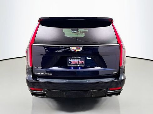 Used 2024 Cadillac Escalade Sport w/ Touring Package AWD/4WD image 6