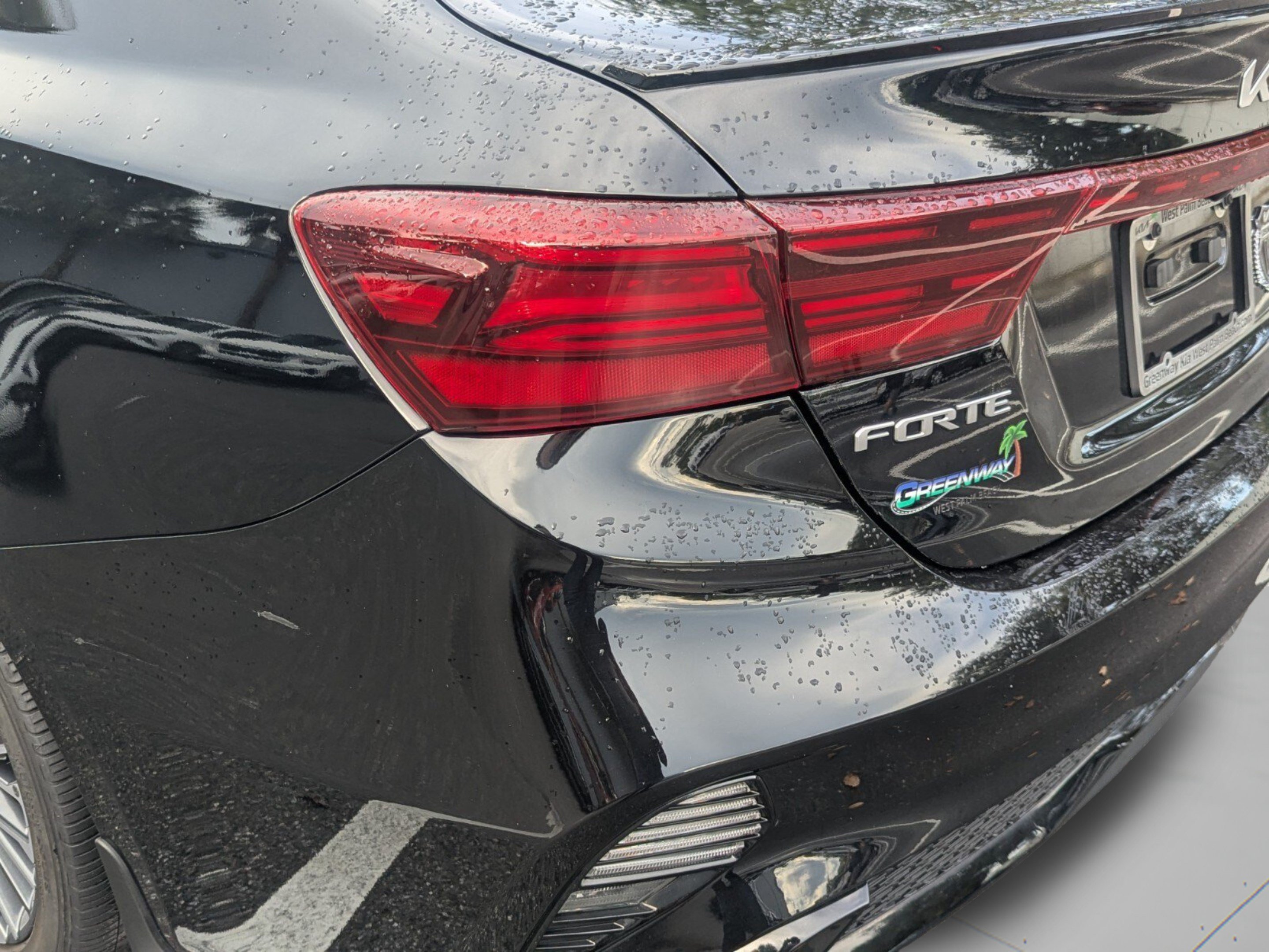 Certified 2023 Kia Forte GT-Line w/ GT-Line Technology Package FWD image 39