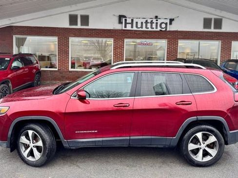 Used 2020 Jeep Cherokee Limited image 2