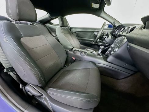 Used 2016 Ford Mustang Coupe w/ Equipment Group 051A image 13