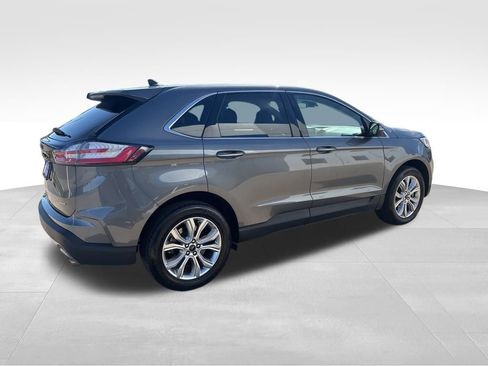 Used 2024 Ford Edge Titanium image 7