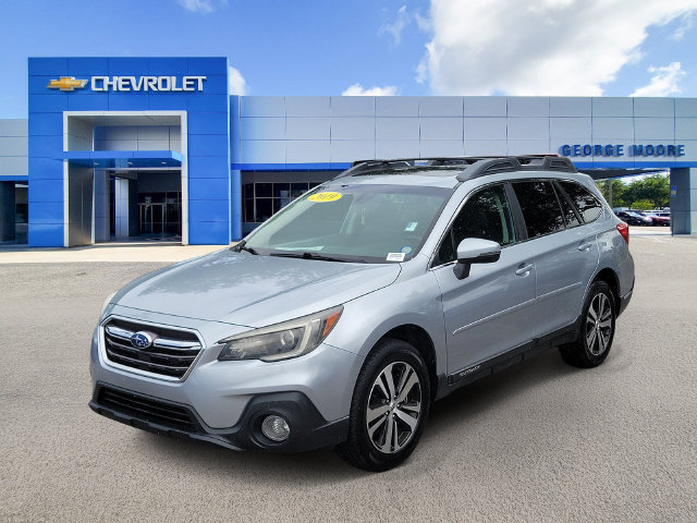 Used 2019 Subaru Outback 2.5i Limited AWD/4WD image 2