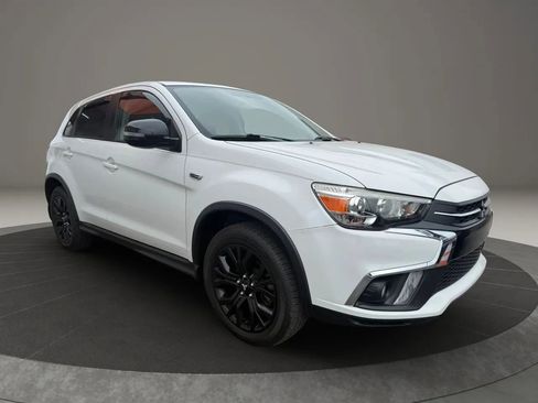 Used 2018 Mitsubishi Outlander Sport ES image 4