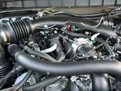 New 2026 Ford Bronco Raptor w/ Interior Carbon Fiber Pack AWD/4WD image 34