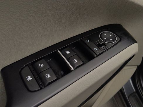 Used 2020 Kia Soul EX image 27