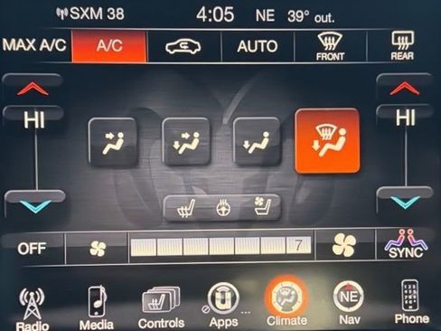 Used 2014 RAM 3500 Laramie image 25