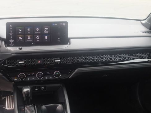 Used 2023 Honda Accord Sport image 19