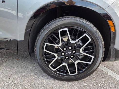 Certified 2023 Chevrolet Blazer RS w/ Enhanced Convenience Package FWD image 26
