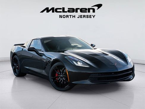 Used 2017 Chevrolet Corvette Stingray Coupe w/ Carbon Flash Badge Package image 7