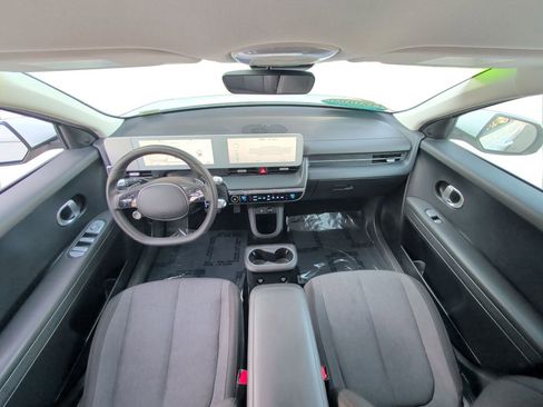 Certified 2024 Hyundai Ioniq 5 SE RWD image 11