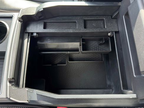 Used 2022 Ford F350 Platinum image 25