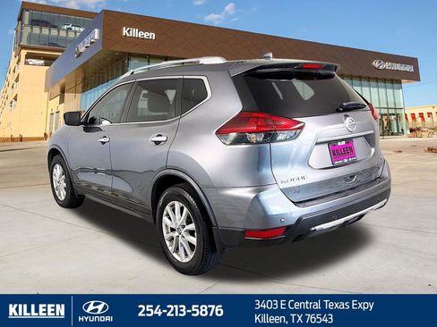 Used 2020 Nissan Rogue SV FWD image 5
