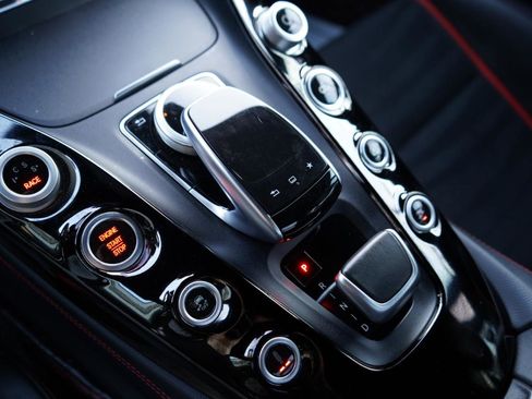 Used 2016 Mercedes-Benz AMG GT S image 39