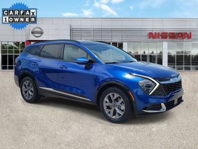 Used 2025 Kia Sportage SX
