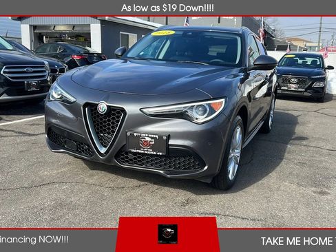 Used 2018 Alfa Romeo Stelvio Ti image 1