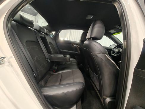 Used 2023 Kia Forte GT-Line image 23