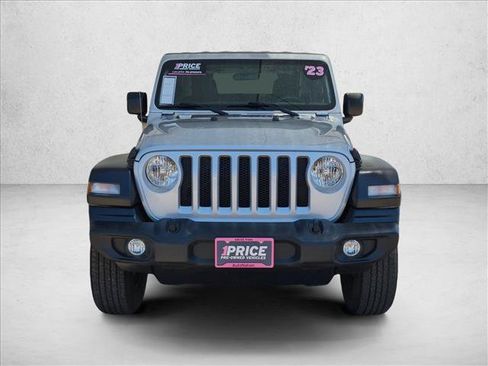Used 2023 Jeep Wrangler Sport AWD/4WD image 2