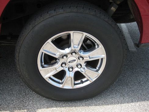 Used 2017 Ford F150 XLT w/ Equipment Group 302A Luxury RWD image 9