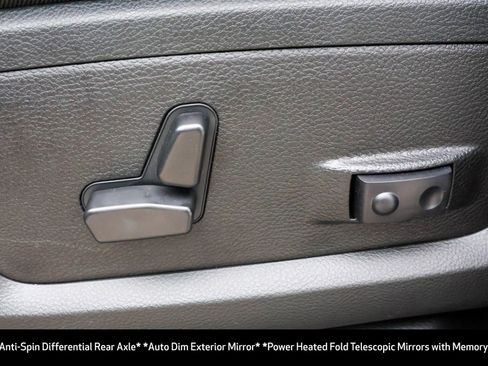 New 2026 RAM 2500 Laramie w/ Night Edition AWD/4WD image 8