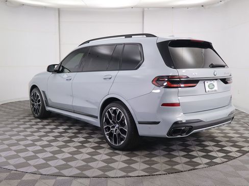 Used 2024 BMW X7 M60i w/ Executive Package image 7