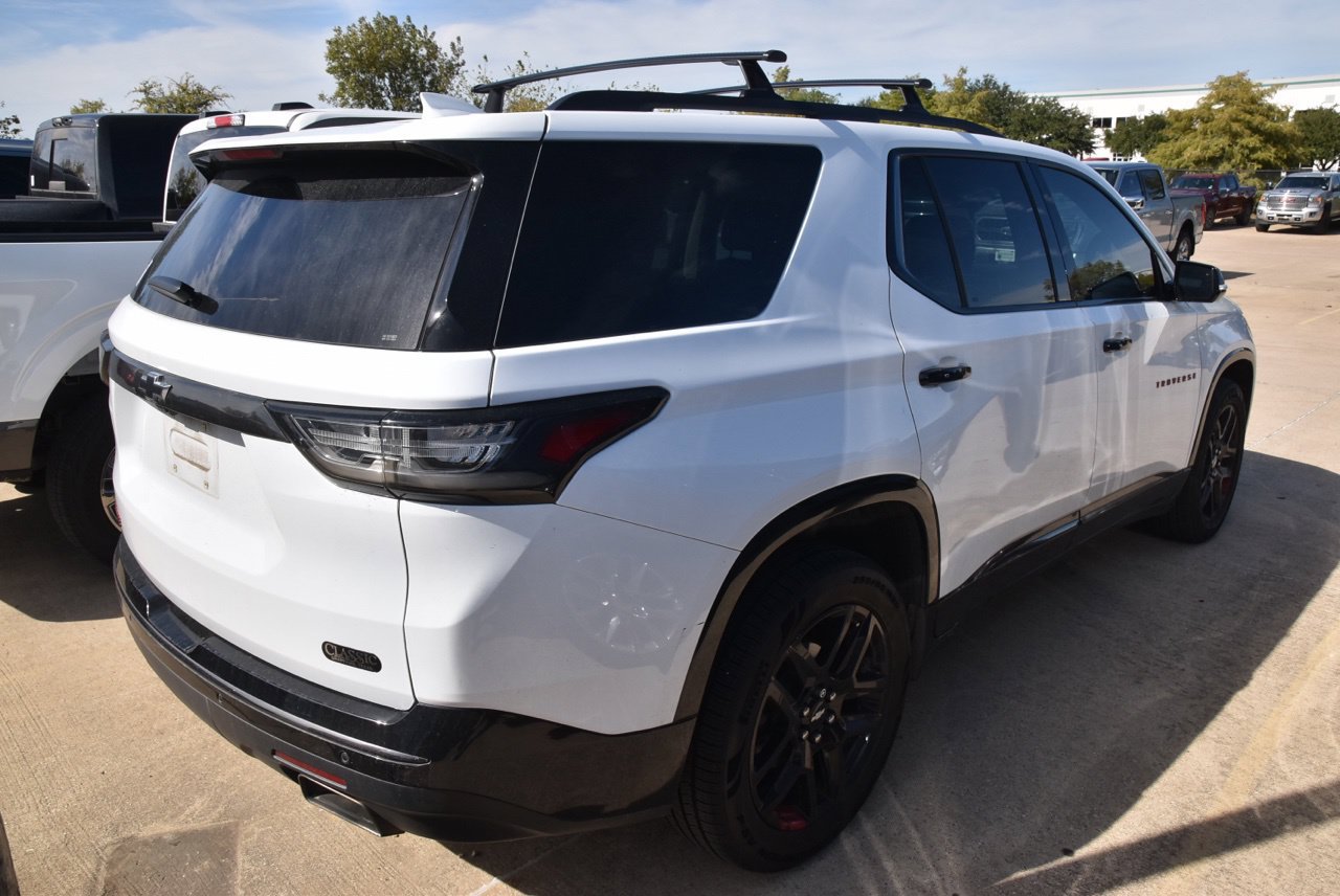 Used 2018 Chevrolet Traverse Premier w/ Redline Edition FWD image 5