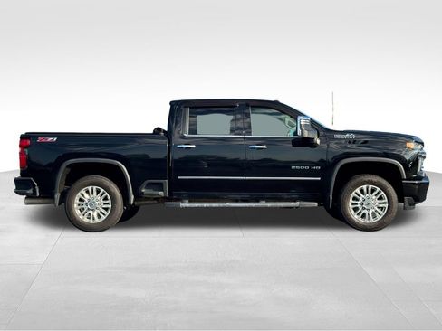 Used 2020 Chevrolet Silverado 2500 High Country w/ Z71 Off-Road Package AWD/4WD image 8