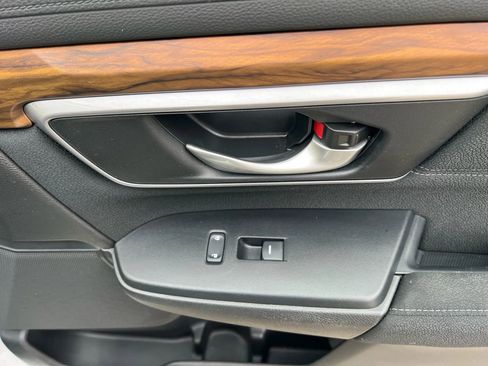 Used 2017 Honda CR-V EX image 28