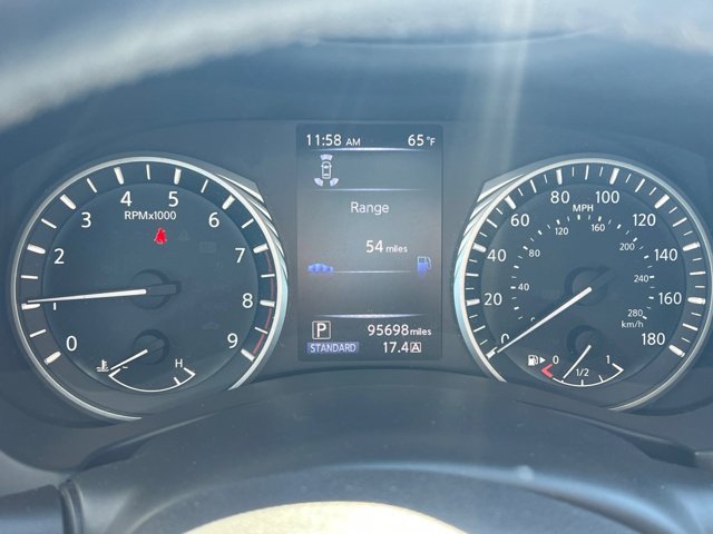 Used 2018 INFINITI Q50 Luxe w/ Essential Package (3.0T Luxe) RWD image 11