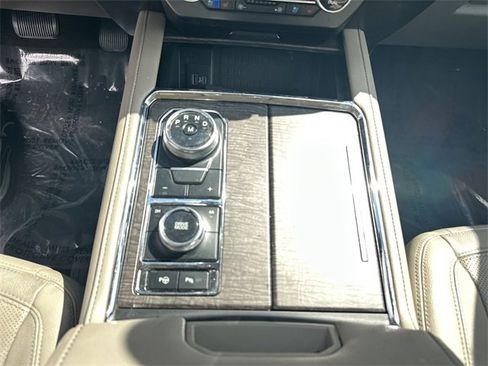 Used 2020 Ford Expedition Limited w/ Equipment Group 302A image 21