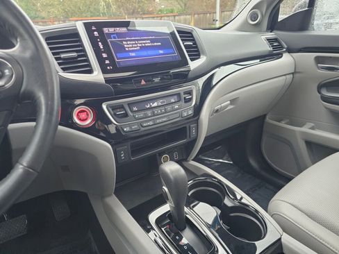 Used 2019 Honda Ridgeline RTL-E image 25