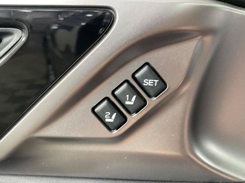 Used 2022 Subaru Legacy Limited AWD/4WD image 22