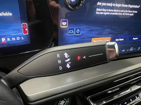 New 2026 Chevrolet Traverse LT image 38