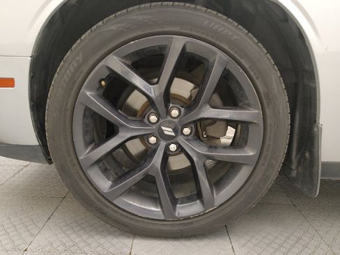Used 2019 Dodge Challenger SXT w/ Blacktop Package RWD image 31
