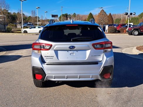 Used 2021 Subaru Crosstrek 2.0i Premium w/ Moonroof Package image 6