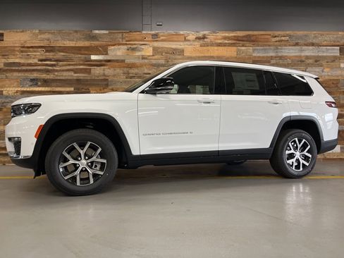 New 2025 Jeep Grand Cherokee L Limited w/ Luxury Tech Group II image 61