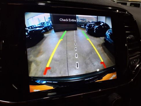 Certified 2021 Jeep Grand Cherokee Laredo X image 15