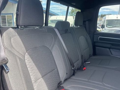 New 2026 RAM 1500 4x4 Crew Cab image 12