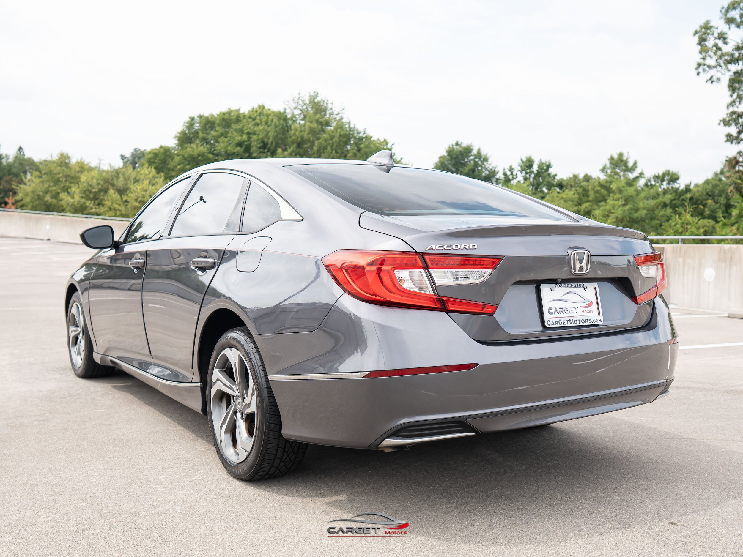 Used 2020 Honda Accord EX image 5